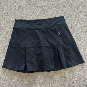 Dona Jo Athletic Skort Size 3‎ XL | Black Pleated Active Skirt | Built-In Shorts